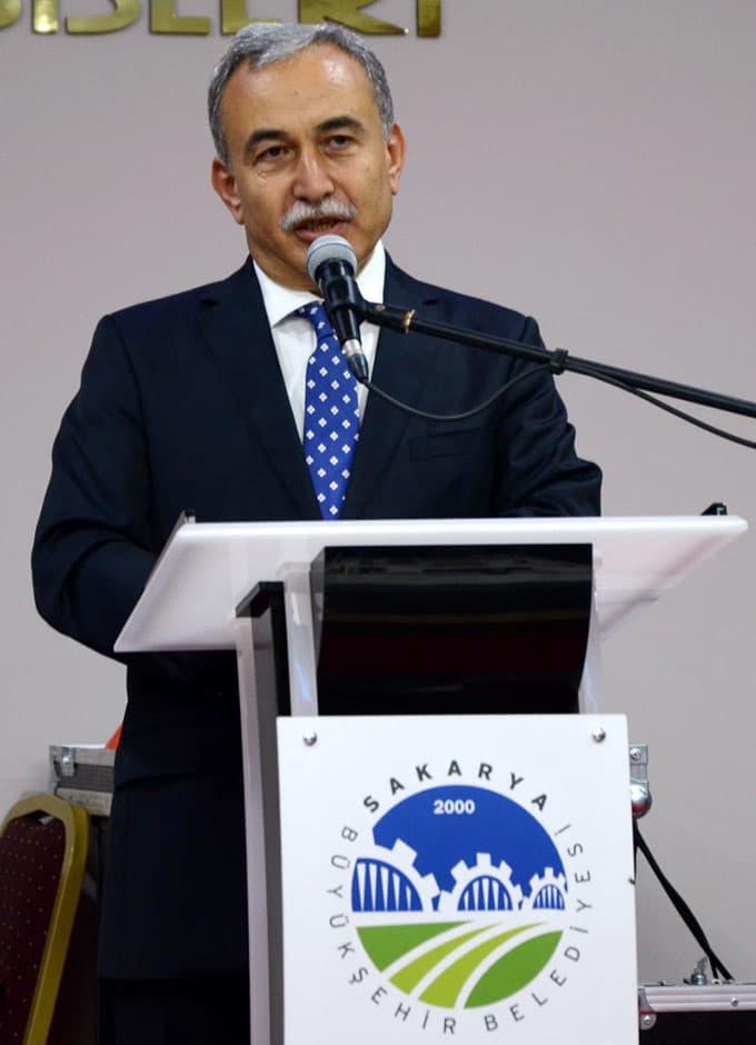 Vali Büyük'e veda yemeği