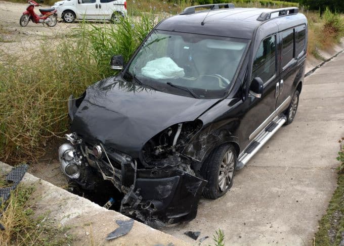 Pamukova'da feci kaza: 2 ölü, 3 yaralı