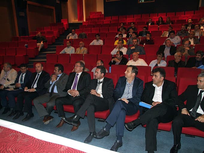 AKM'de Yeni Sigorta Acenteliği Yönetmeliği konuşuldu