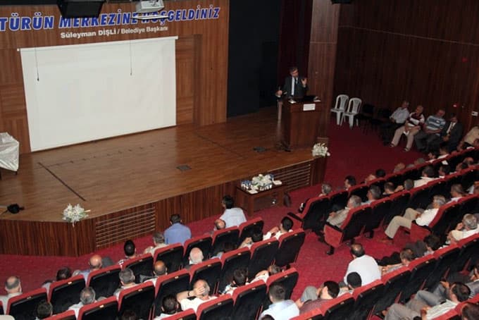 Sakarya'da din görevlilerine seminer