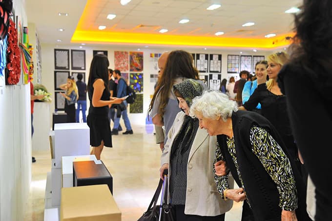 SAÜ'de temel sanat eğitimi sergisi açıldı