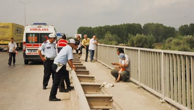 İşsizlik İnsana Neler Yaptırıyor?