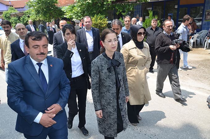 Bakan İslam Sakarya'da; selden etkilenen yerleri inceliyor