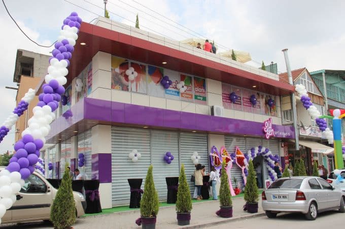 Gülben Parti ve Oyun Evi açıldı