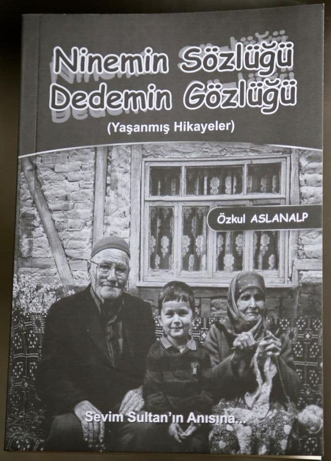 Eşine adadığı kitabın gelirini LÖSEV'e bağışlayacak 