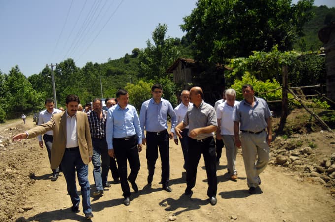 AKP'li Milletvekilleri, Karapürçek'te incelemelerde bulundu