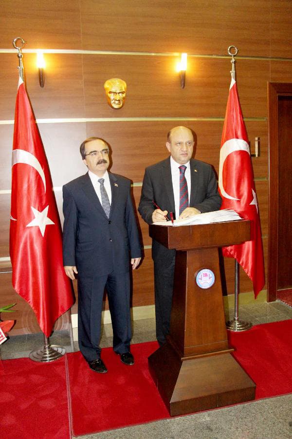 Bakan Işık: "Çatı aday profili doğru değil"