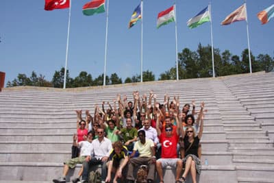 Avrupalı Gençler Bayraktepe'de Buluştu