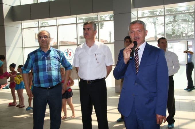 Yüzme kursunda start verildi