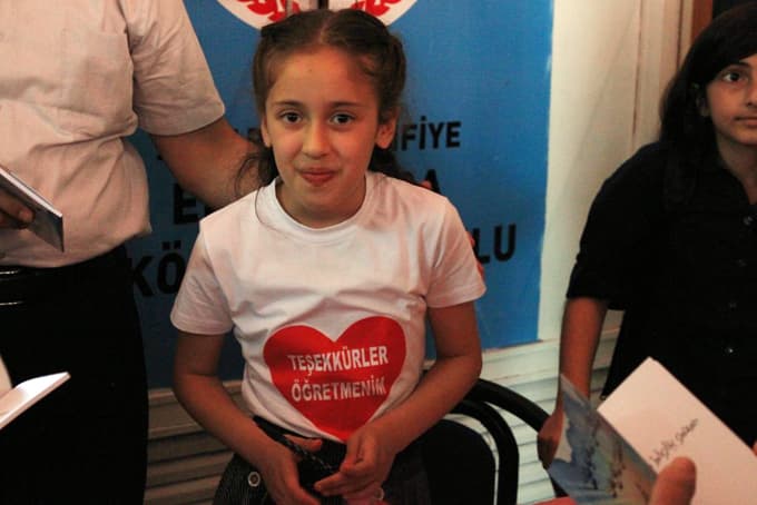Küçük Yazar Hatice'nin imza günü gerçekleşti