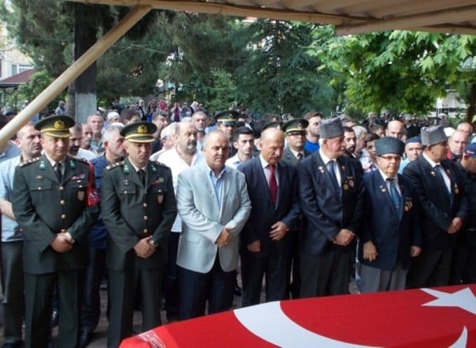 Güney Kore gazisi son yolculuğuna uğurlandı