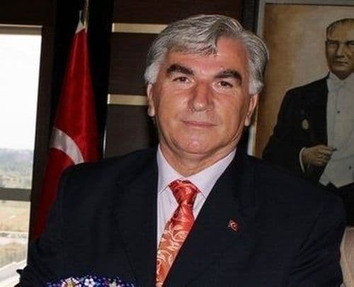 Başkan Kıyak'tan YÖK'e "Her kampüse bir cami" teklifi