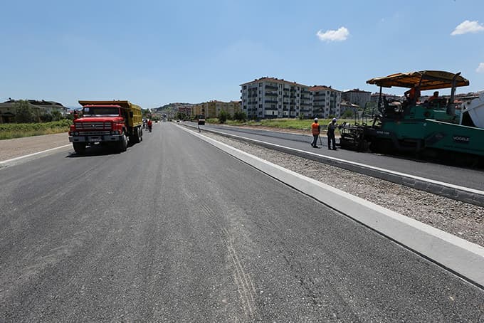Yol düzenleme ve kavşak çalışmalarında sona gelindi