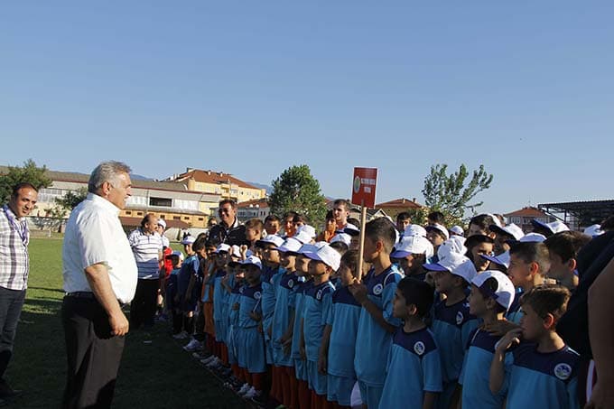 Hendek Yaz Spor Okulları başladı