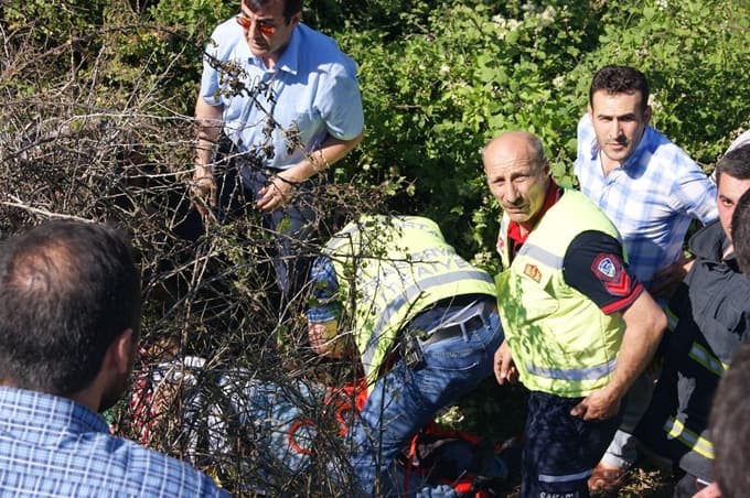 Araçtan dışarı savrularak hayatını kaybetti