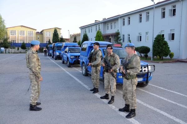 Komandolar, YHT hattını işte böyle koruyor