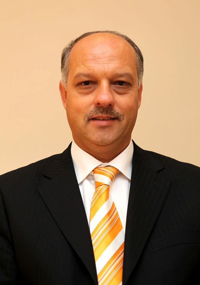 Oktar emekliye ayrıldı