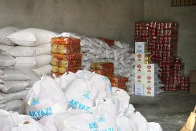 Akyazı Belediyesi'nden 2500 Kişiye Gıda Yardımı