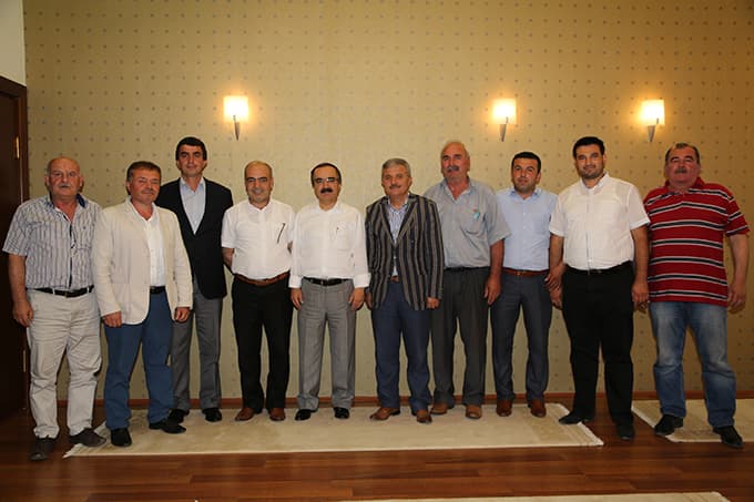 Ferizli Belediyesi'nden Vali Coş'a ziyaret
