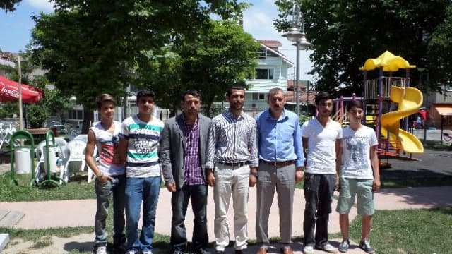 Serdivanlı gençlerden uyuşturucuya hayır eylemi