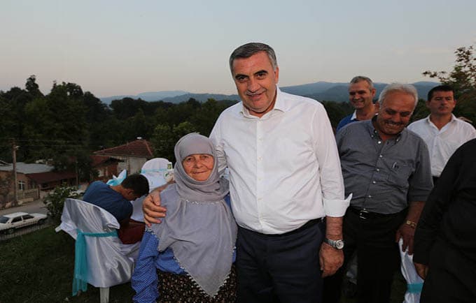 Karapürçek'te gönüller iftarda buluştu