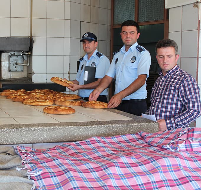 Ferizli Zabıtası denetimlerini sürdürüyor