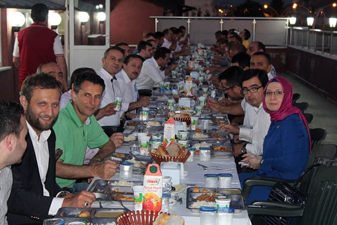 TÜMSİAD Sakarya Şubesi iftar programı düzenledi
