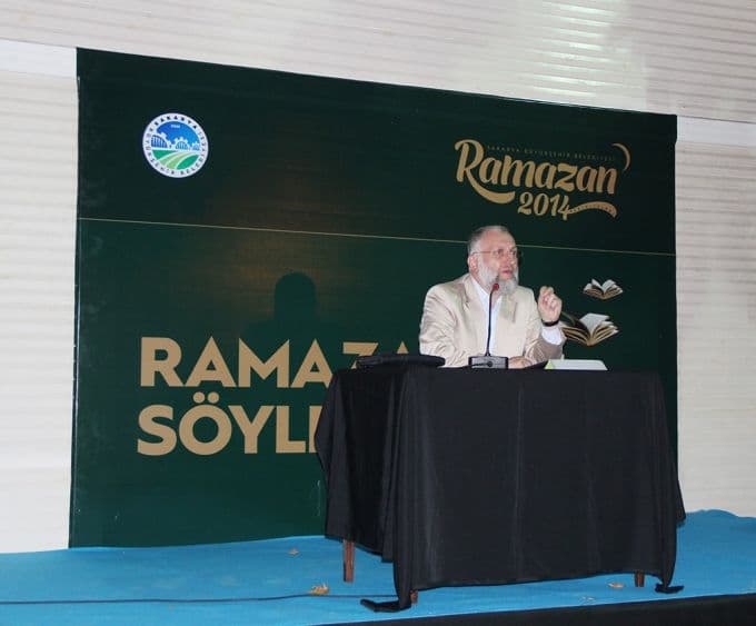 Aydın, "Orucu ayakta tutan helal kazançtır"