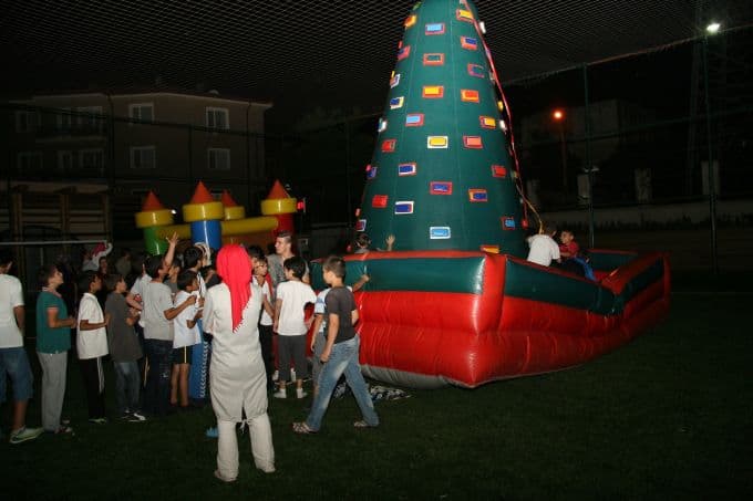 "Mahallemde şenlik var" etkinliği Maltepe'de başladı