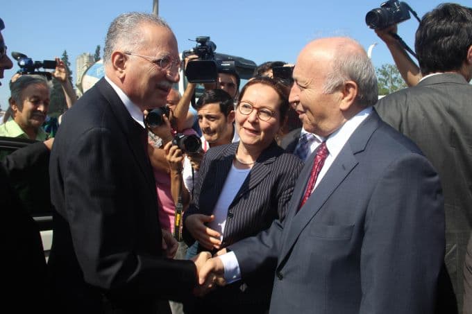 Ekmeleddin İhsanoğlu Sakarya'da