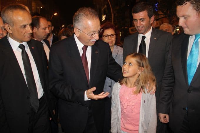 Ekmeleddin İhsanoğlu Sakarya'da