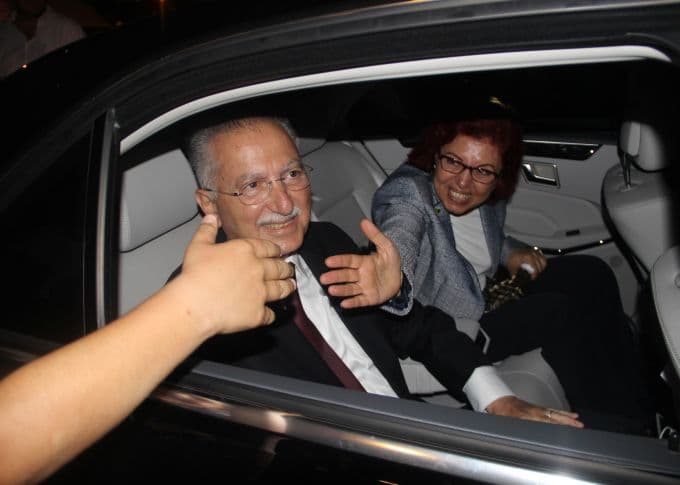 Ekmeleddin İhsanoğlu Sakarya'da