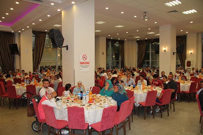 Başkan İnci'den, personeline iftar yemeği 