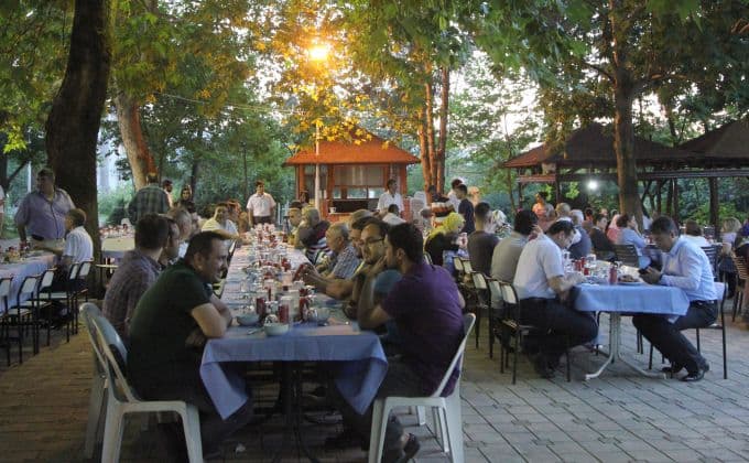 TÜVASAŞ, personeline iftar yemeği verdi