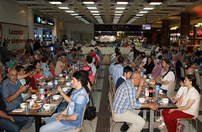 Hendek'te  emniyet ve adliye iftarda buluştu