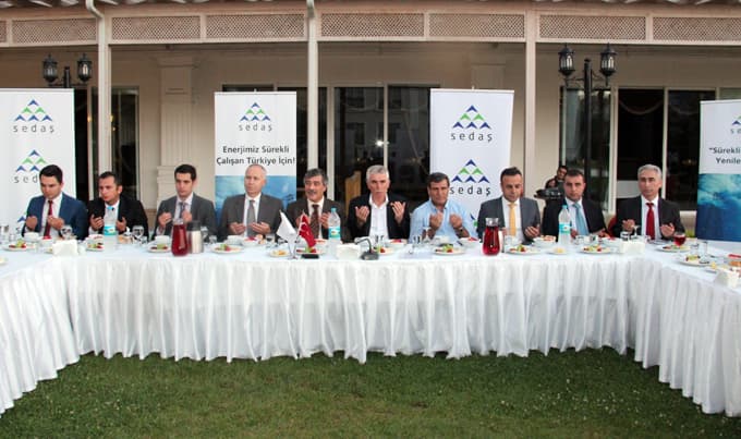 SEDAŞ, iftarda muhtarlarla buluştu