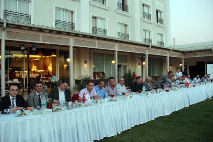 SEDAŞ, iftarda muhtarlarla buluştu