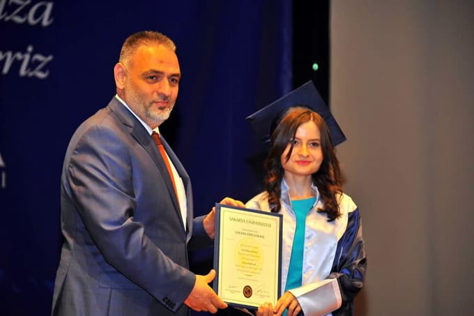 SAÜ'de bölüm birincileri ödüllendirildi