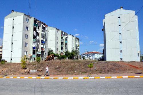 Hayırseverler yaptırdı Belediye satıyor!
