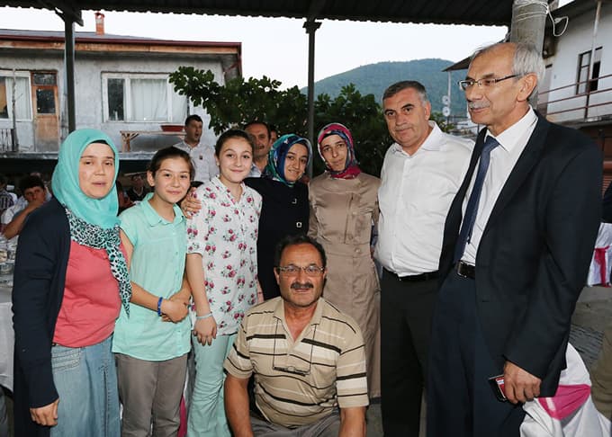 Taraklı'daki iftarda bürokrasi buluştu