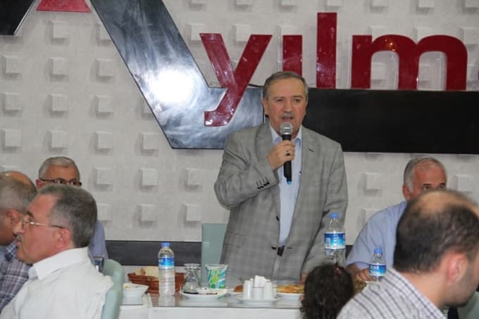 Sakarya Müftülüğü iftar programı düzenledi