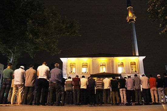 Sakarya, Ramazan'da teravihle bütünleşiyor