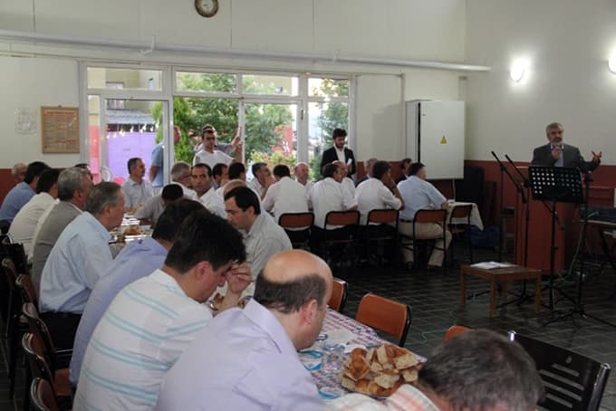 Müftülükten cezaevinde iftar