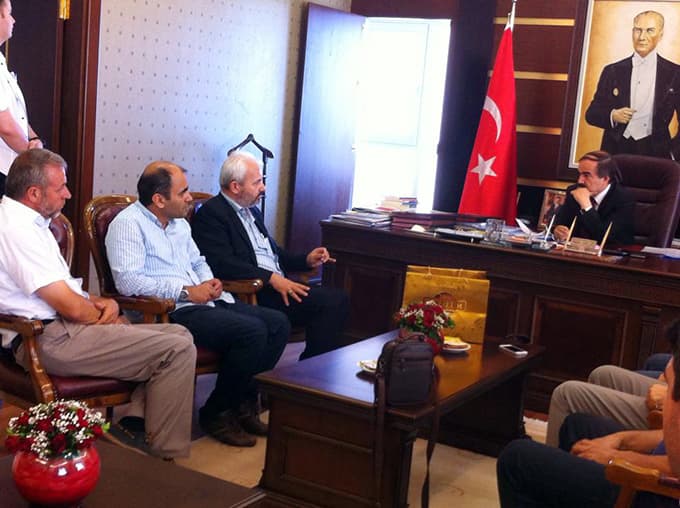 İlim Yayma Cemiyeti Vali Coş ile bir araya geldi