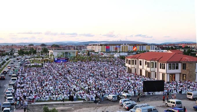 İftar sofraları, yarın bu ilçede kurulacak