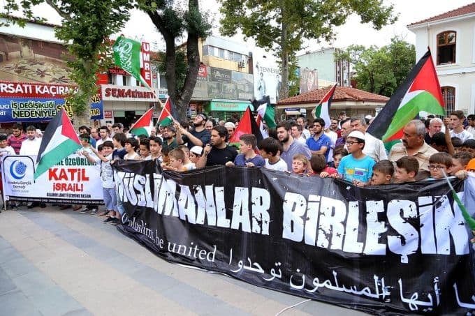 İsrail saldırılarına, Sakarya'dan büyük öfke