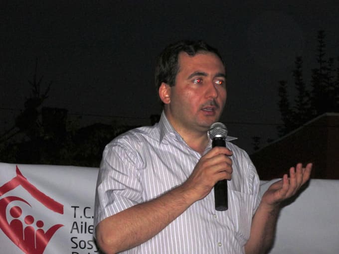 Taraklı'da gazi ve şehit yakınlarına iftar verildi