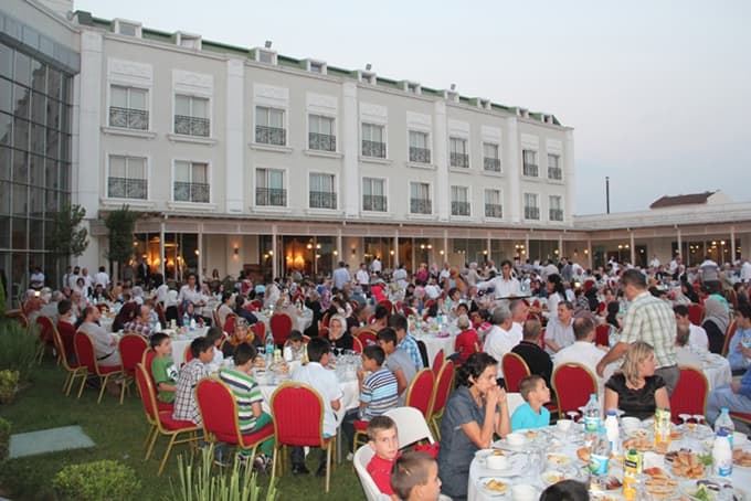 Müftülük ve Diyanet İşleri iftar programı düzenledi