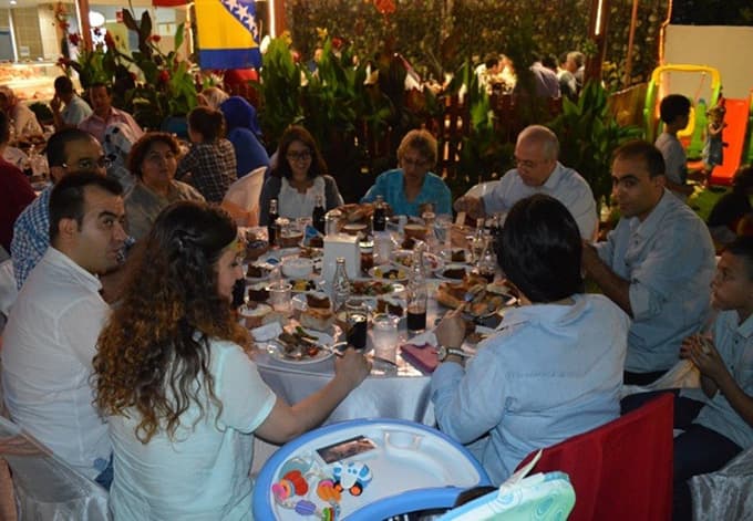 Sakarya AFAD çalışanları iftarda bir araya geldi