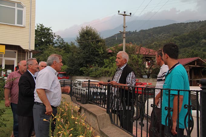 Çamlıca Mahallesi sakinlerine Hendek Belediyesi'nden iftar